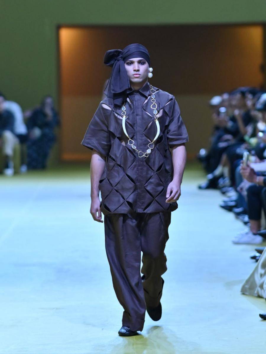 Koleksi baju Lebaran cowok dari Ivan Gunawan (dok. Ivan Gunawan)