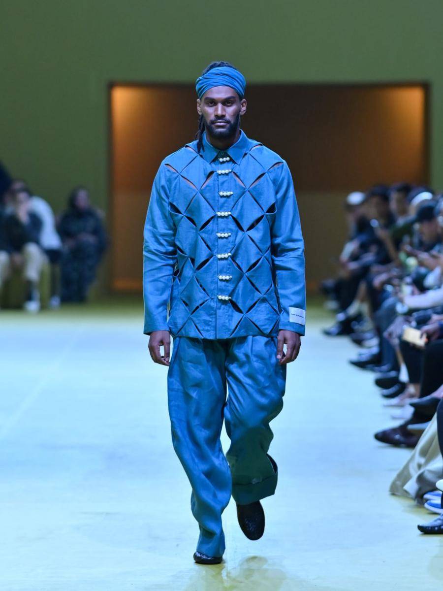 Koleksi baju Lebaran cowok dari Ivan Gunawan (dok. Ivan Gunawan)