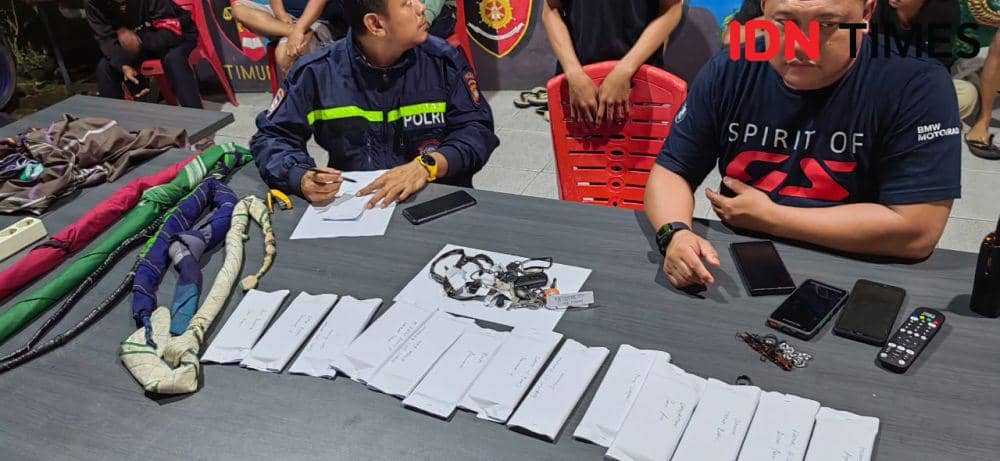 Polisi mengamankan sejumlah barang bukti. (IDN Times/Polsek Pontianak Timur).