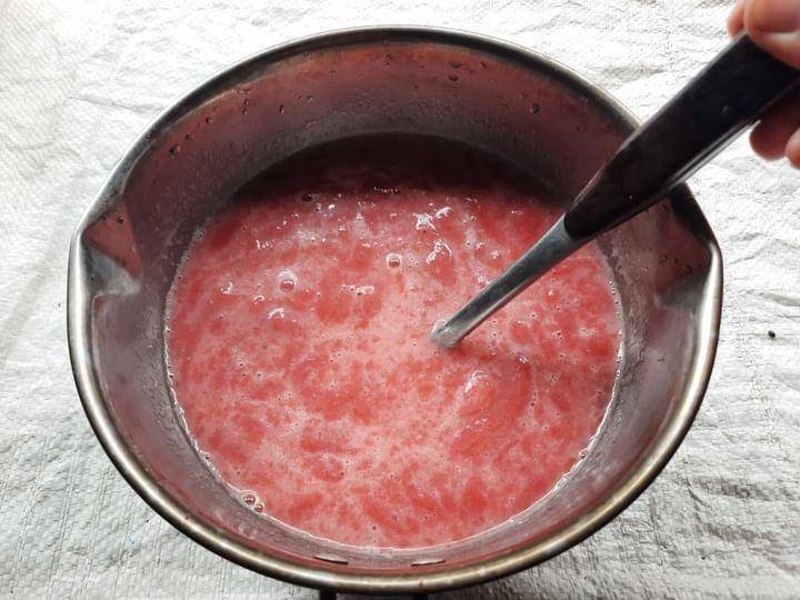 ilustrasi proses pembuatan jelly susu kulit buah naga (dok. pribadi/Fatma Roisatin N.)