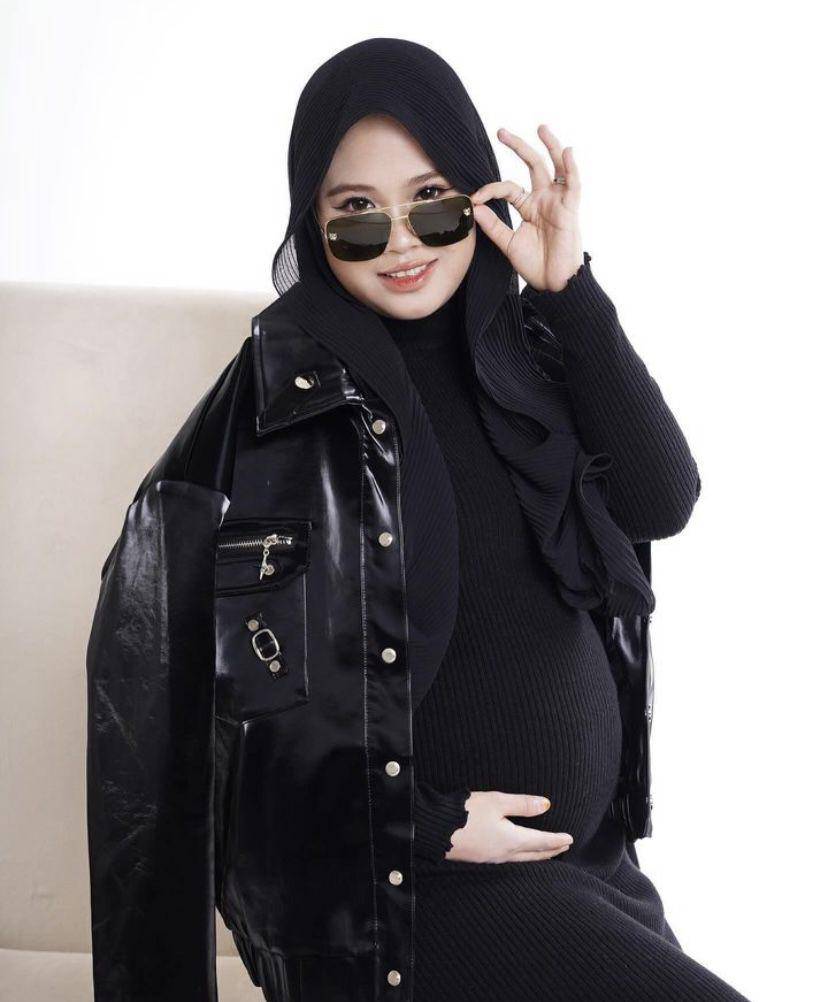 maternity shoot Vidhia jelang lahiran anak pertama (Instagram.com/vidhia_16)