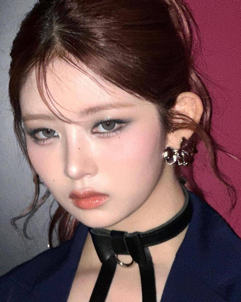 Rei IVE (instagram.com/ivestarship)