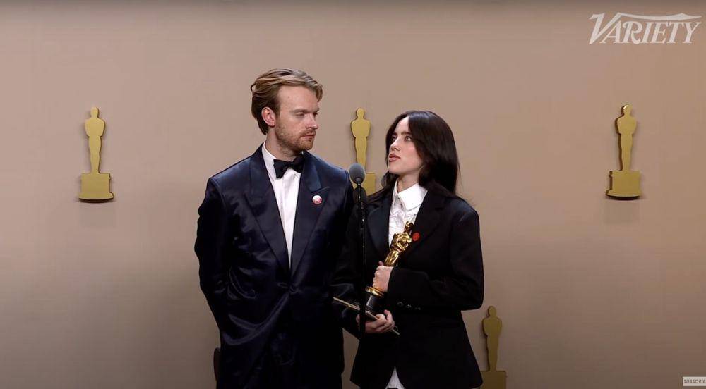 Billie Eilish dan Finneas O'Connell (youtube.com/variety)