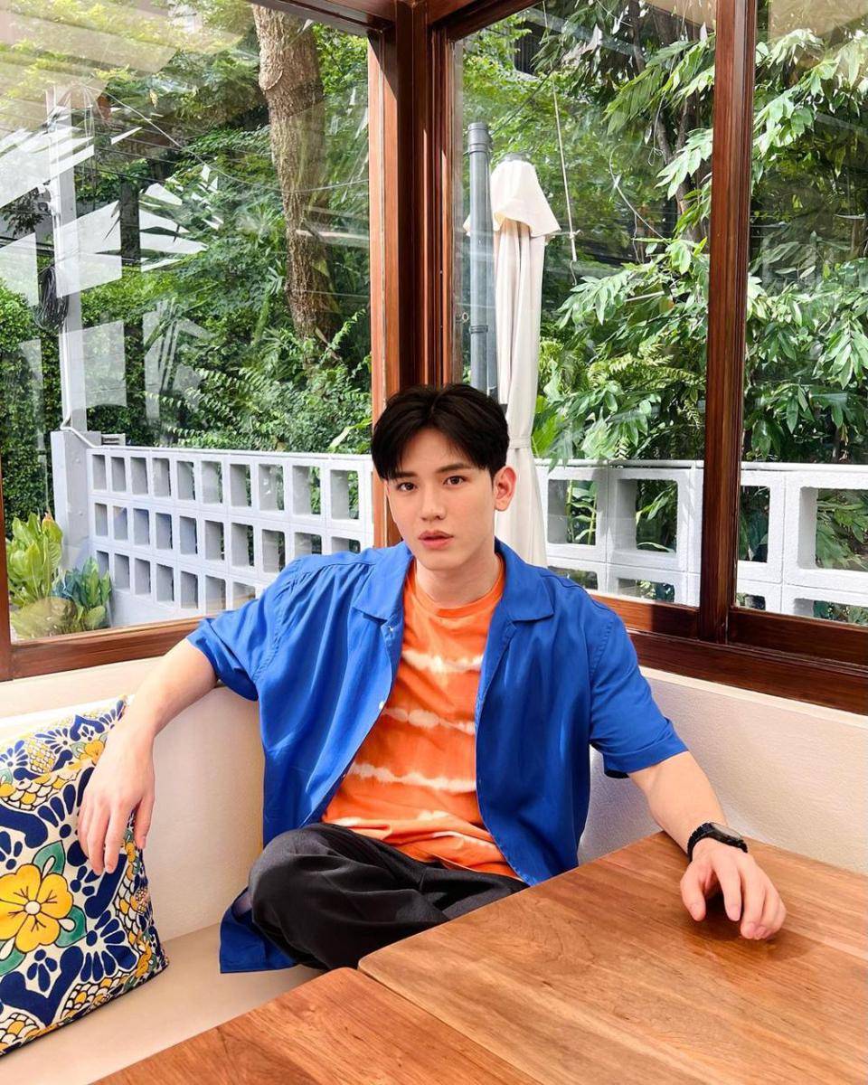 New Thitipoom (instagram.com/newwiee)
