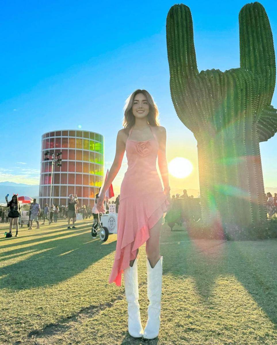 Archita Siri (instagram.com/architasiri)