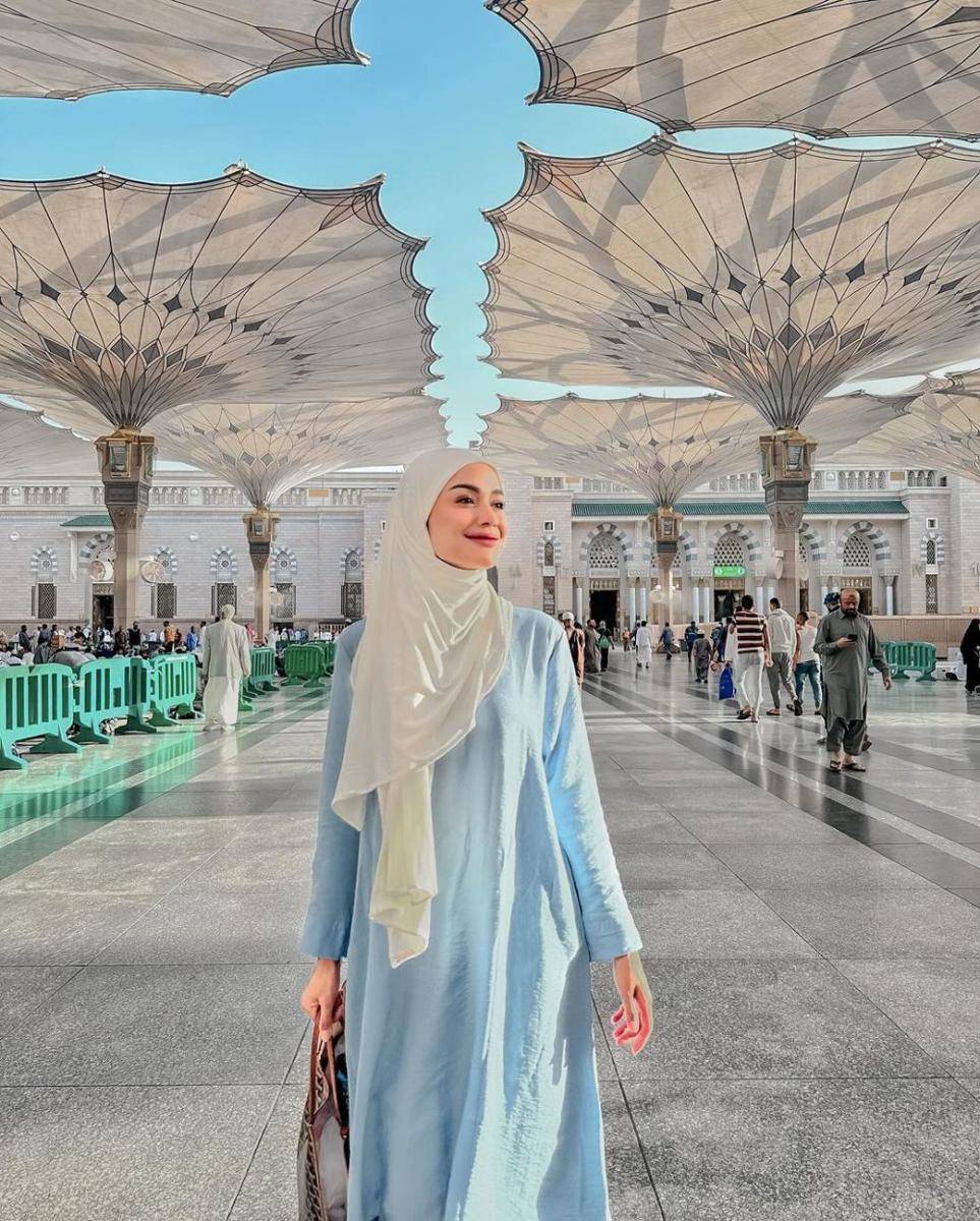 potret Andi Annisa umrah saat Ramadan (instagram.com/andiannsyah)