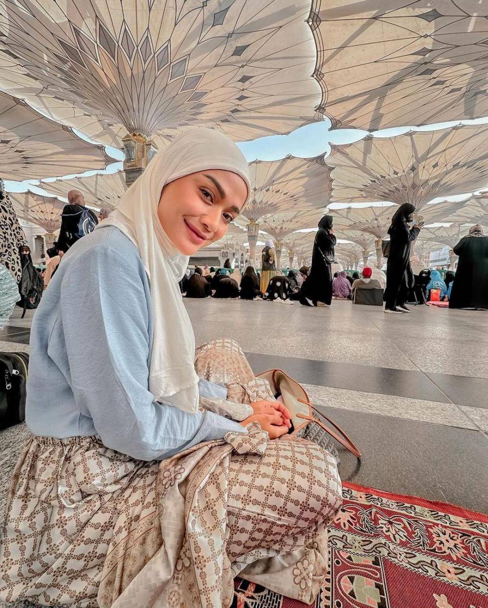 potret Andi Annisa umrah saat Ramadan (instagram.com/andiannsyah)