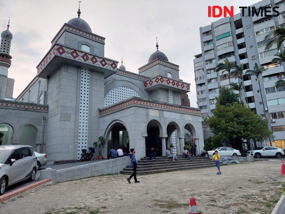 Ramadan di Taiwan: Sulit Cari Makanan Halal, Tarawih 2 Juz Tiap Malam!