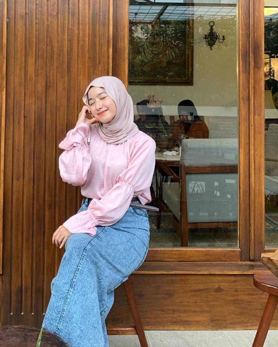 inspirasi OOTD ala Zakila Angel (instagram.com/bbyjiangel_)