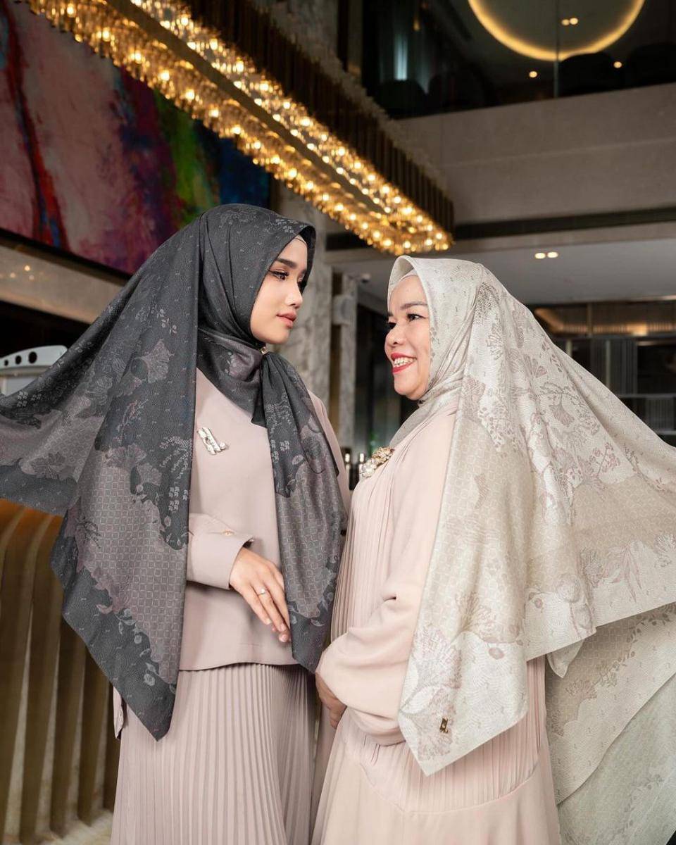 potret Fujianti dan mama (instagram.com/fuji_an)