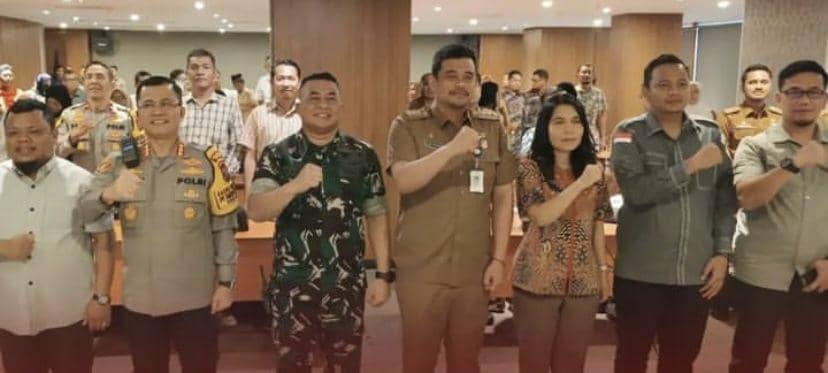 Suasana rapat koordinasi pemungutan suara pemilu (instagram @kpukota_medan)