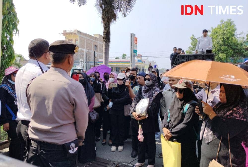 para guru honorer Langkat kecewa, pelaku kecurangan PPPK belum juga ditangkap (IDN Times/Eko Agus Herianto)