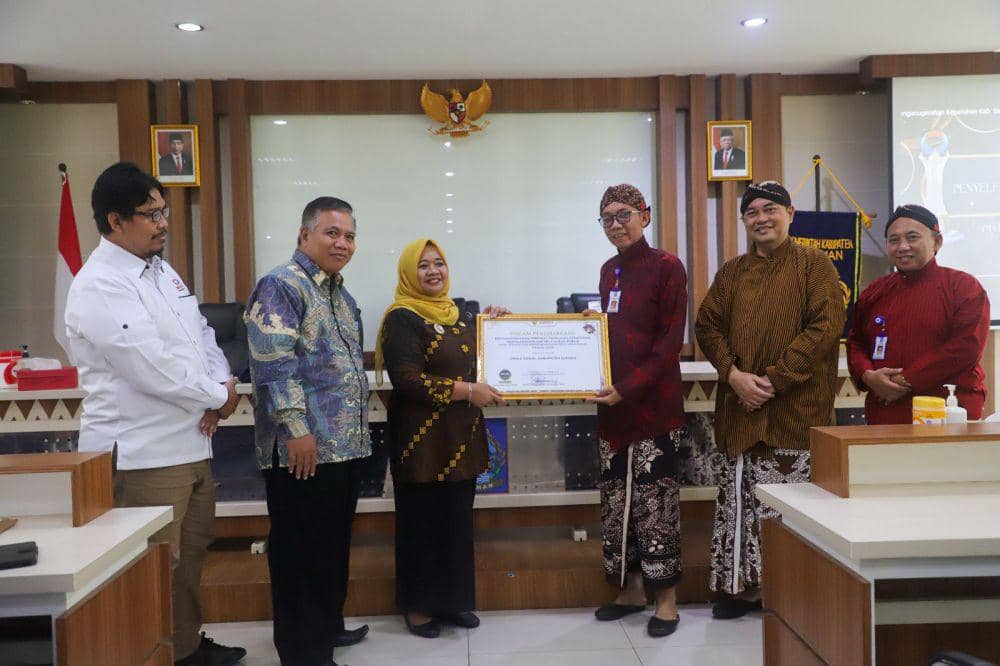 Pemkab Sleman raih penghargaan dari ORI DIY. (Dok. Istimewa)