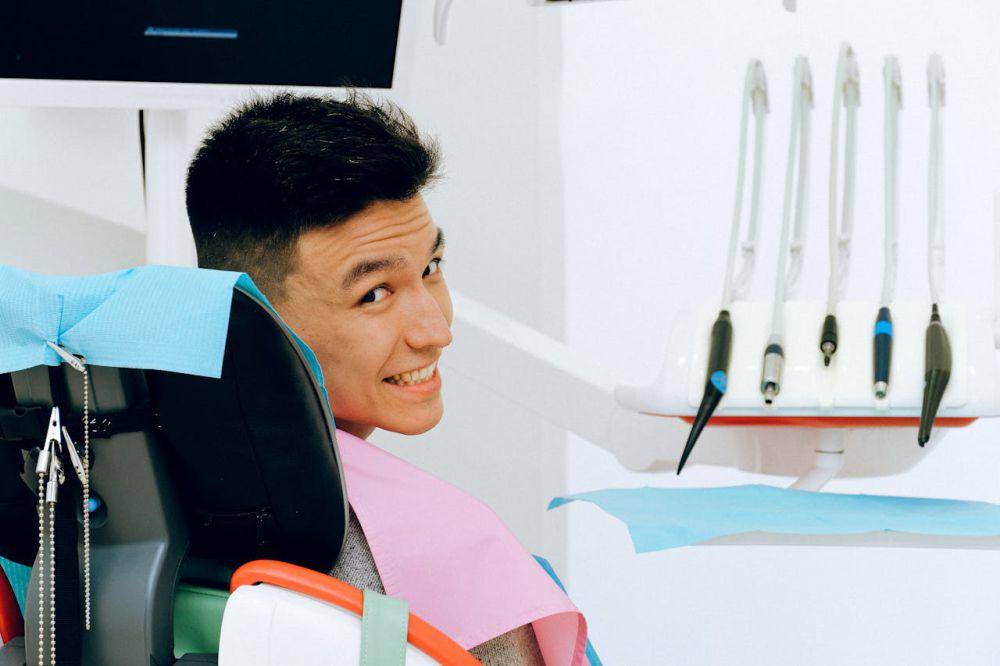 Ilustrasi cosmetic dentistry (pexels.com/Anna Shvets)