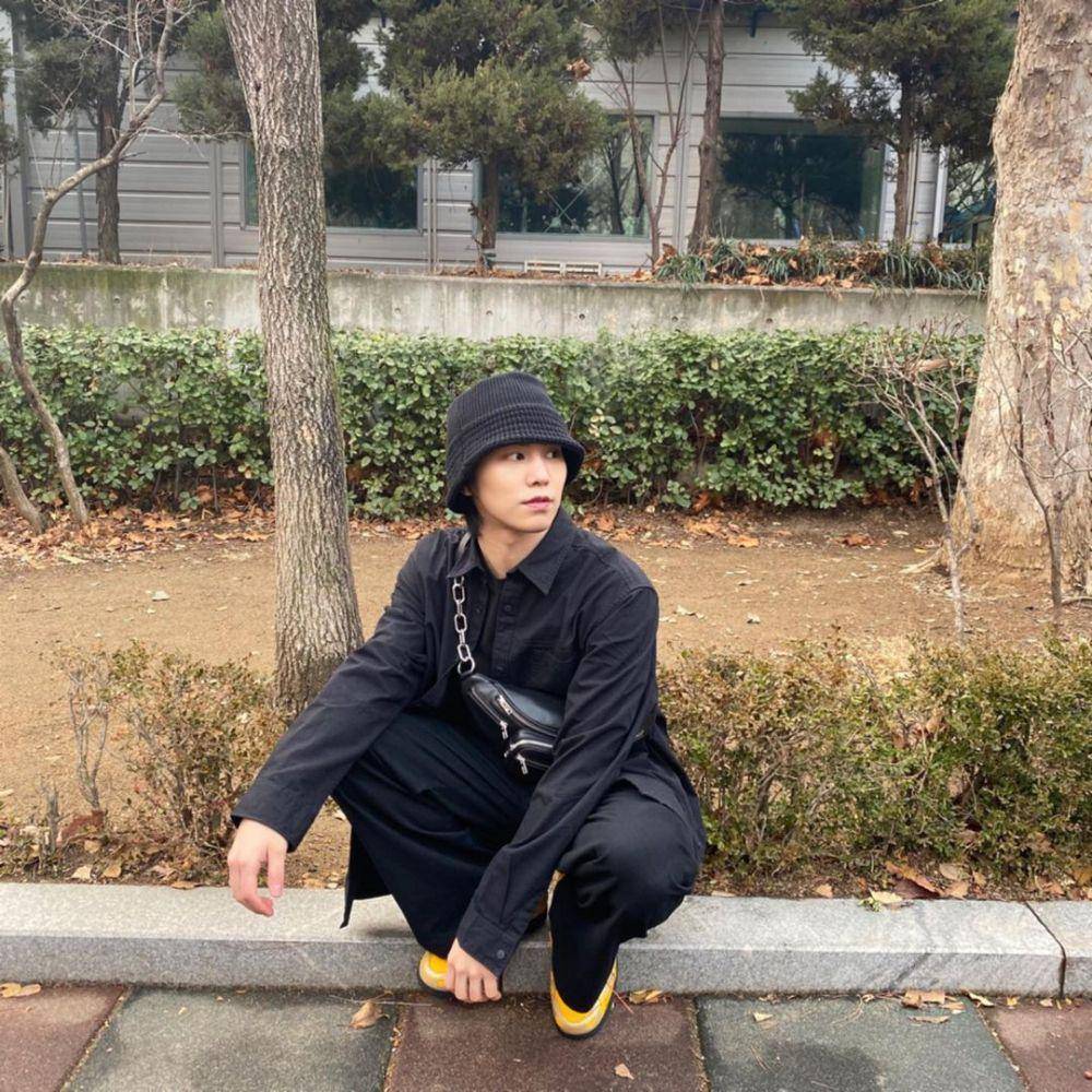 padu padan kemeja ala Rocky (instagram.com/p_rocky)