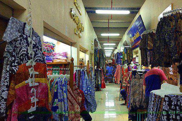 Pasar Klewer (pariwisatasolo.surakarta.go.id)