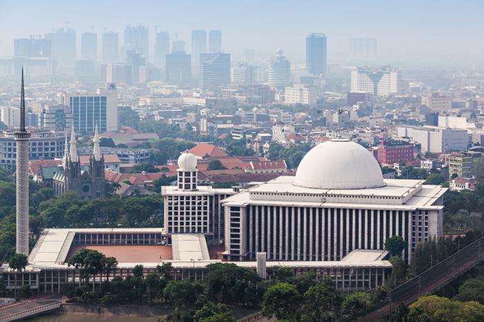 [QUIZ] Tebak Nama Kota di Indonesia Berdasarkan Destinasi Wisata Religi Islamnya!