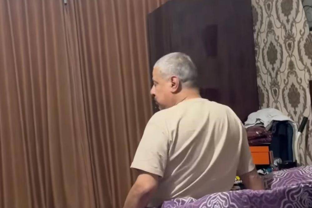 potret keisengan Fadil Jaidi saat sahur Ramadan hari pertama (youtube.com/fadiljaidi7416)