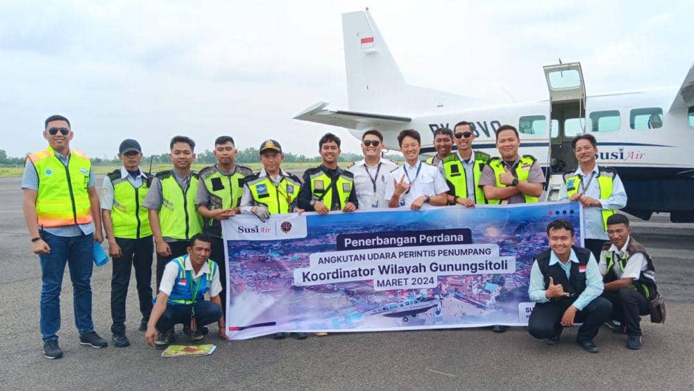 Ceremony penerbangan perdana angkutan udara perintis Bandara Radin Inten - Krui - Bengkulu. (Dok. Bandara Radin Inten II).