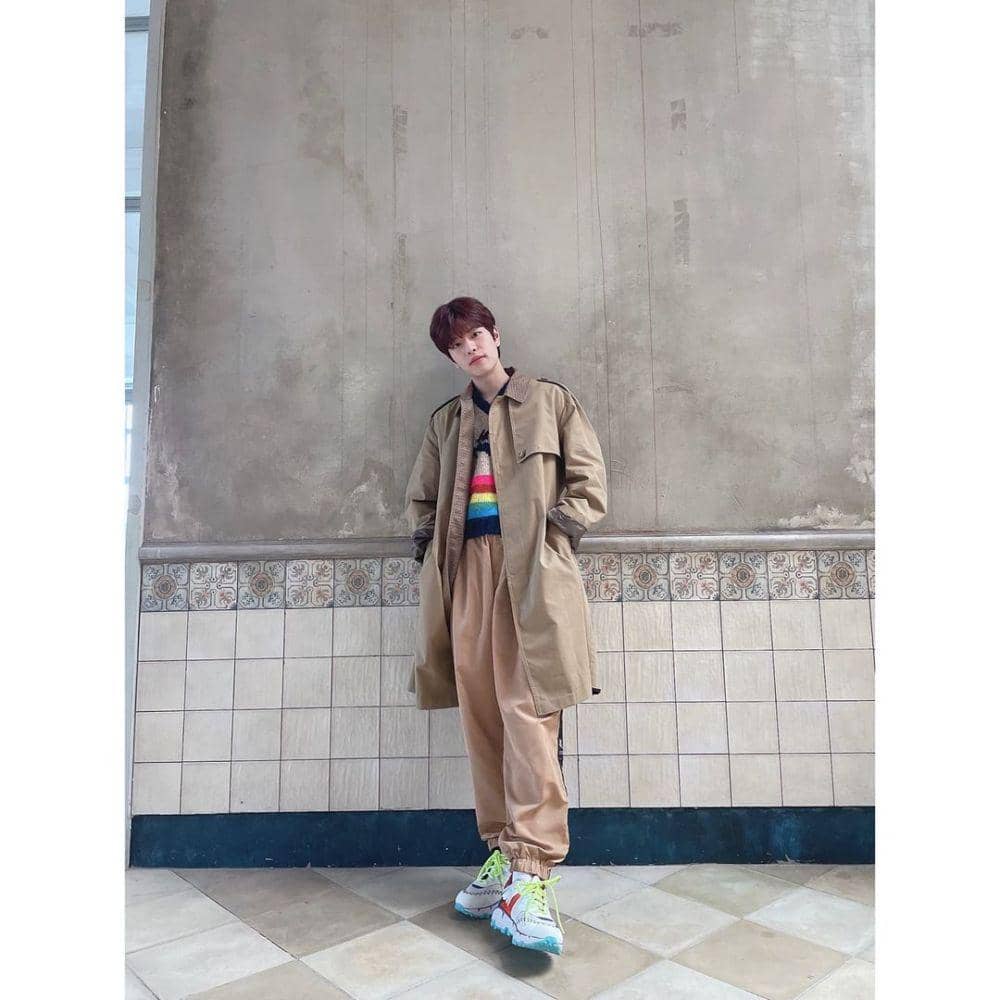 knitwear ala Seungmin Stray Kids (instagram.com/realstraykids)