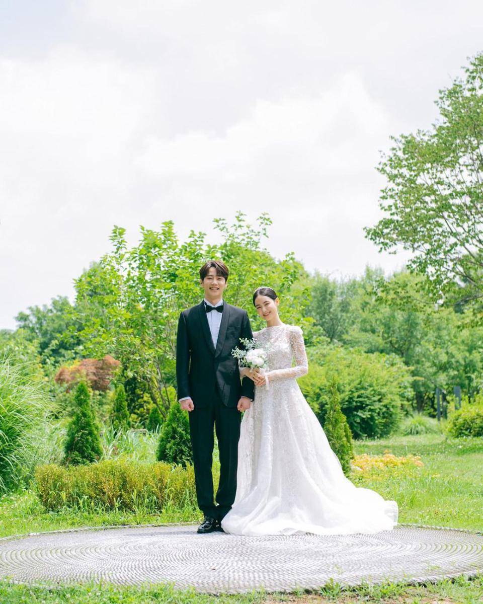 potret prewedding Lee Jun Young dan Hong Suzu di Impossible Heir (instagram.com//kim.j.jung)