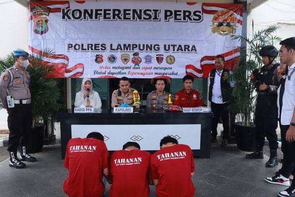 Konferensi pers kasus pemerkosaan 10 pelaku di Lampung Utara. (Dok. Polres Lampung Utara).