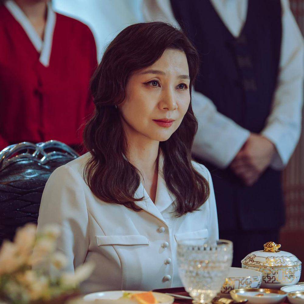 Still cut drama The Impossible Heir (instagram.com/enter_just)