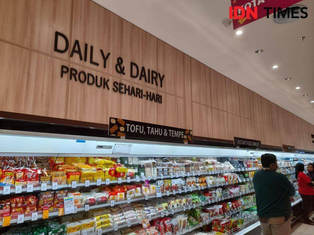 AEON Supermarket (IDN Times/Ita)