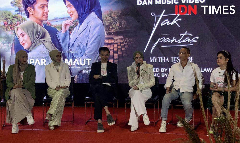 Melly Goeslow di konferensi pers perilisan OST Ipar Adalah Maut (IDN Times/Elizabeth Chiquita)