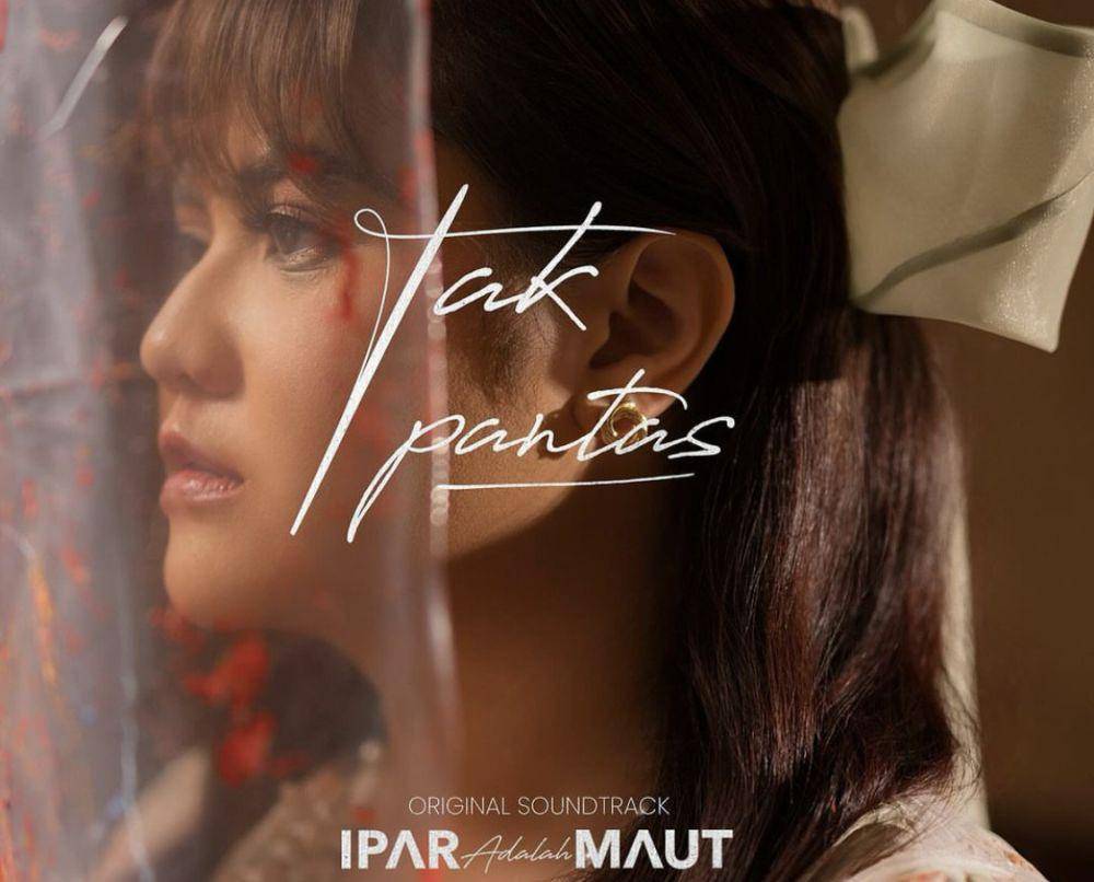 lirik lagu Tak Pantas - Mytha Lestari OST Ipar Adalah Maut (instagram.com/mytha_lestari)