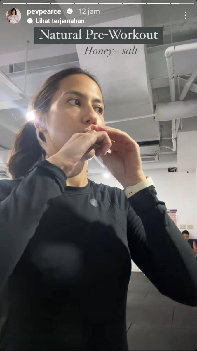 potret Pevita Pearce saat workout (instagram.com/pevpearce)