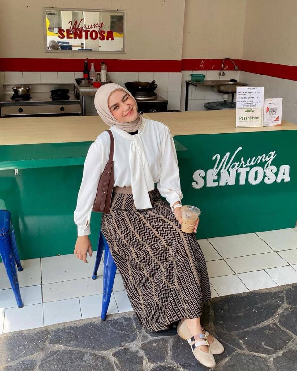 Helwa Bashel (instagram.com/helwabasheel)