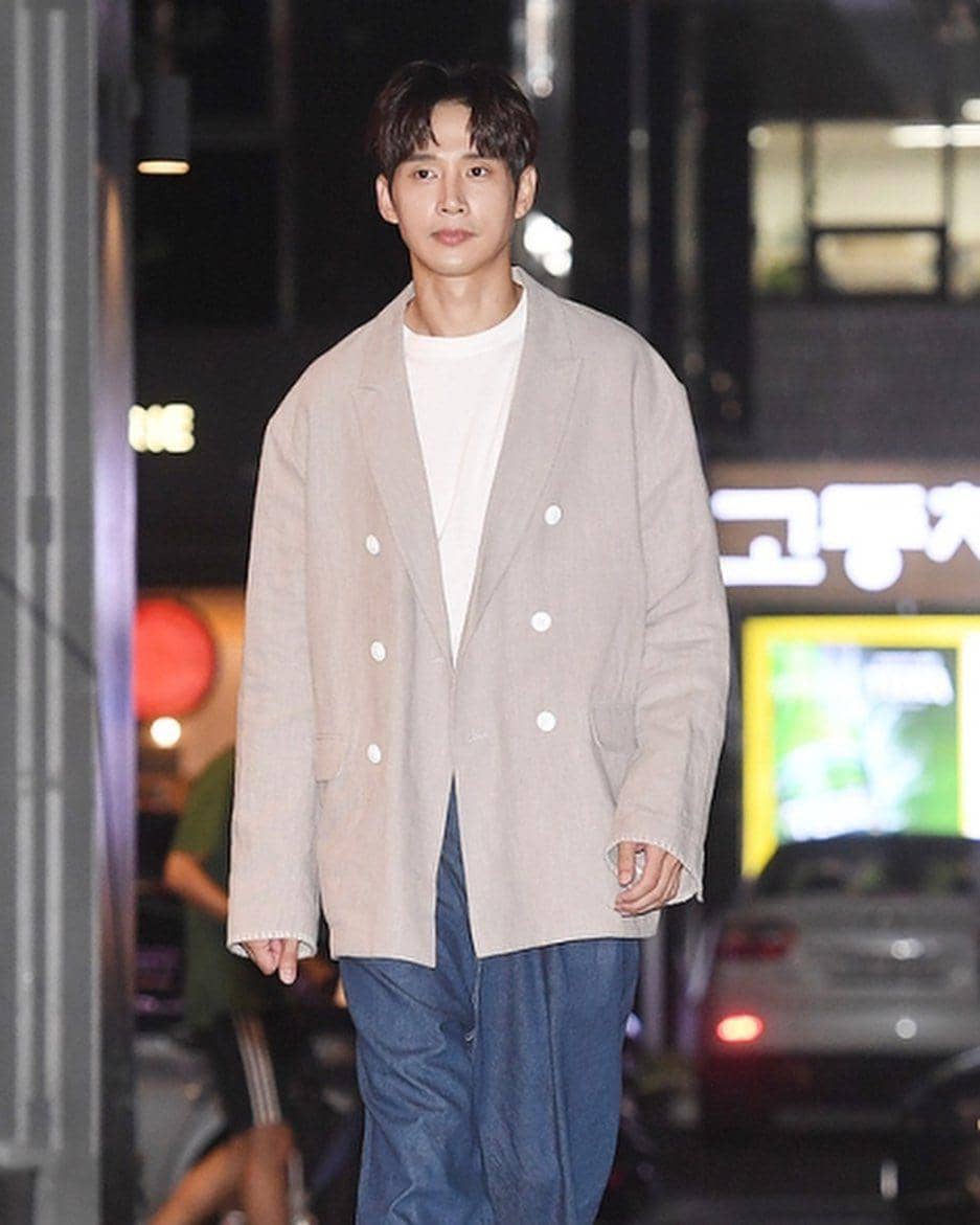 potret Park Sung Hoon (instagram.com/boxabum)