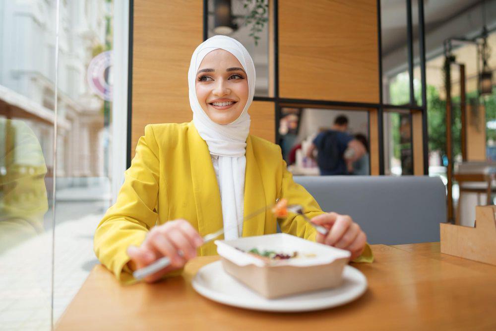 5 Cara Mencegah Lonjakan Gula Darah saat Berbuka Puasa