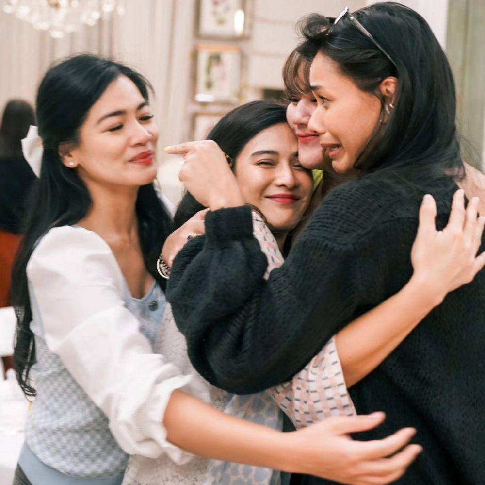 potret ultah Dian Sastrowardoyo ke-42 (instagram.com/therealdisastr)