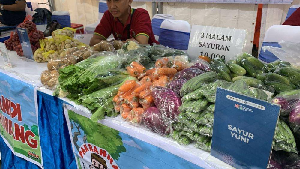 Tim Pengendalian Inflasi Daerah (TPID) di Provinsi Jawa Tengah menggelar Gerakan Pangan Murah (GPM) serentak pada Jumat (15/3/2024). (dok. Bank Indonesia Jateng)