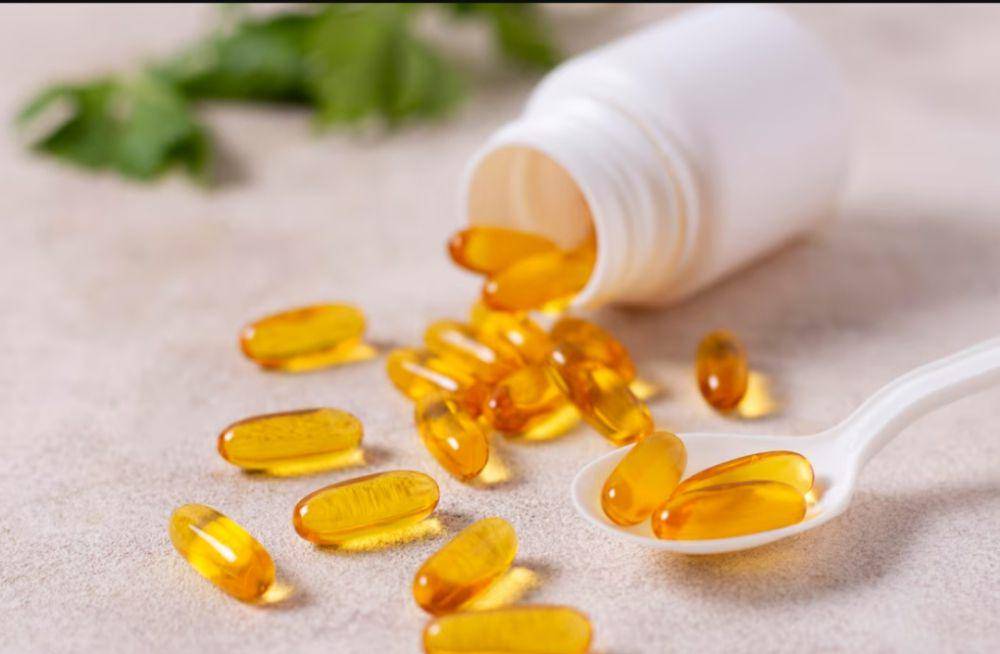 ilustrasi vitamin (freepik.com/freepik)
