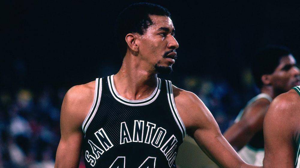 Artis Gilmore (nba.com)