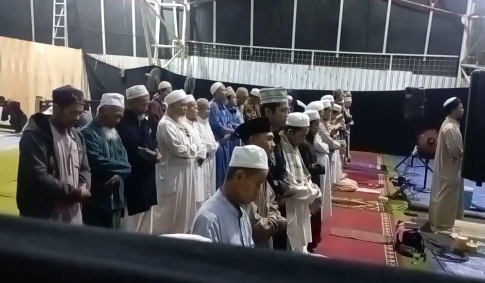 Daya Tarik Salat Tarawih Terlama di Ponpes Alfatah Temboro Magetan
