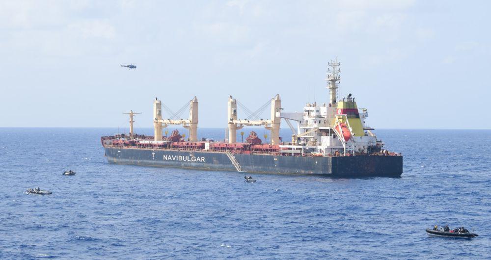 AL India Bebaskan Kapal dari Perompak Somalia, Selamatkan 17 Awak