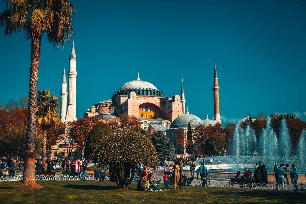10 Destinasi Wisata Religi di Istanbul, Merajut Jejak Sejarah Islam