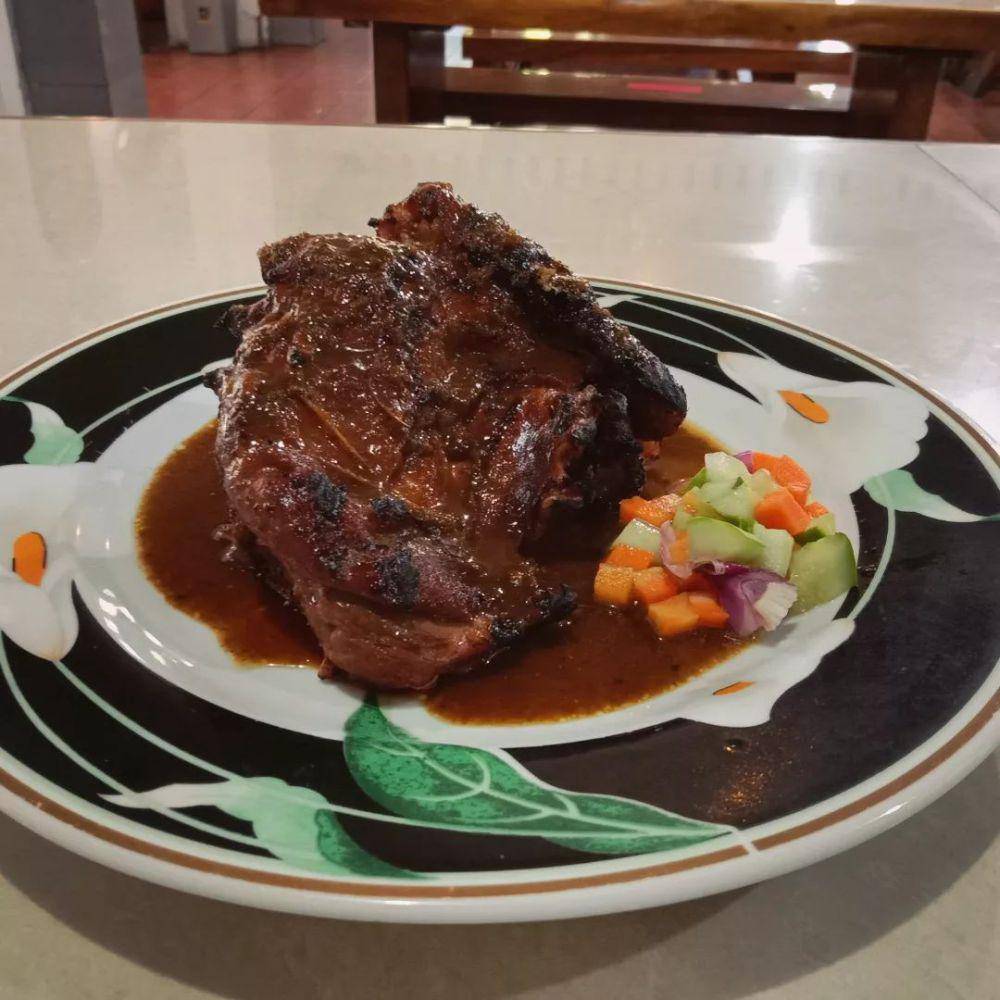 ayam karang menanci, Rumah Makan Panderasa (instagram.com/panderasa)