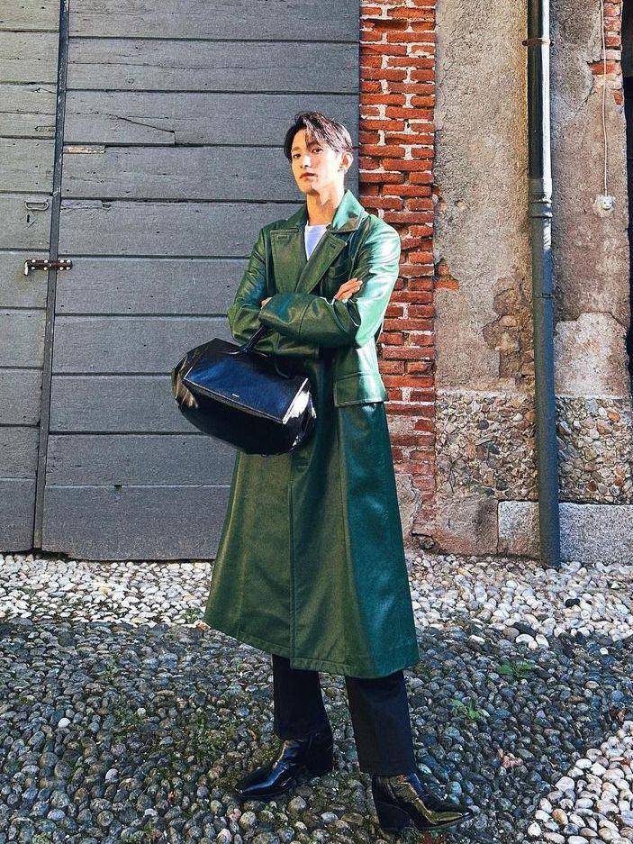 potret DK Seventeen (instagram.com/dk_is_dokyeom)
