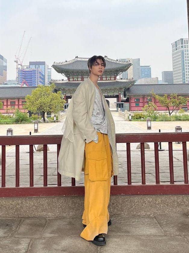 potret Johnny NCT (instagram.com/johnnyjsuh)