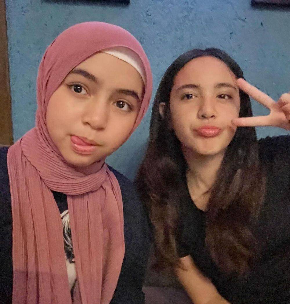 potret buka bersama keluarga Marshandan dan Nia Ramadhani (instagram.com/marshanda99)