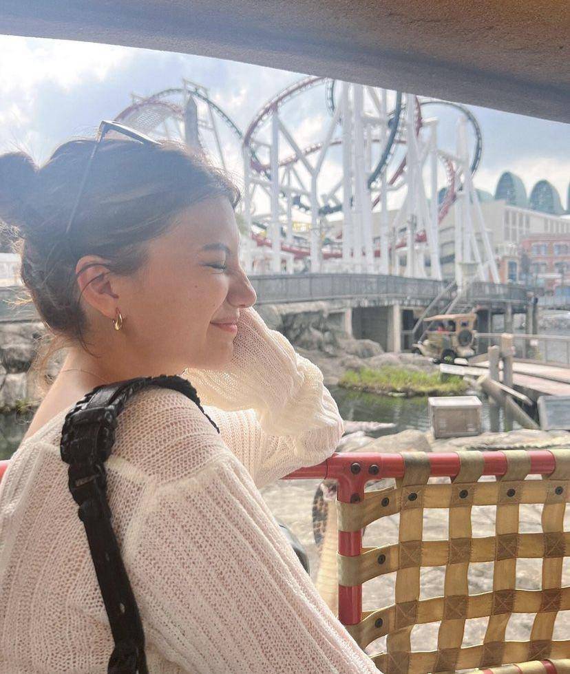 potret Cassandra Lee di Universal Studio Singapura (instagram.com/cassandraslee)