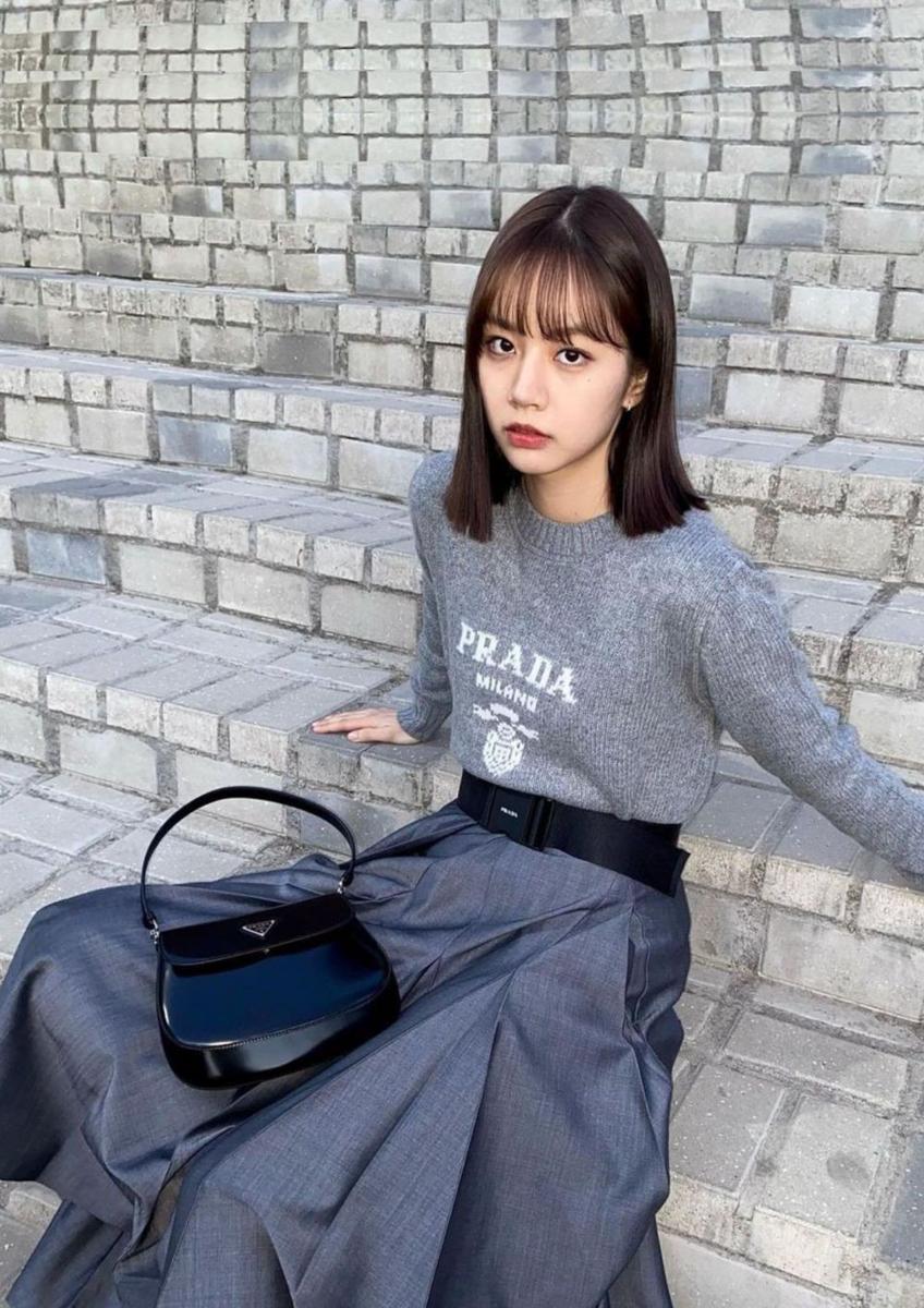 inspirasi OOTD ala Hyeri. (instagram.com/hyeri_0609)