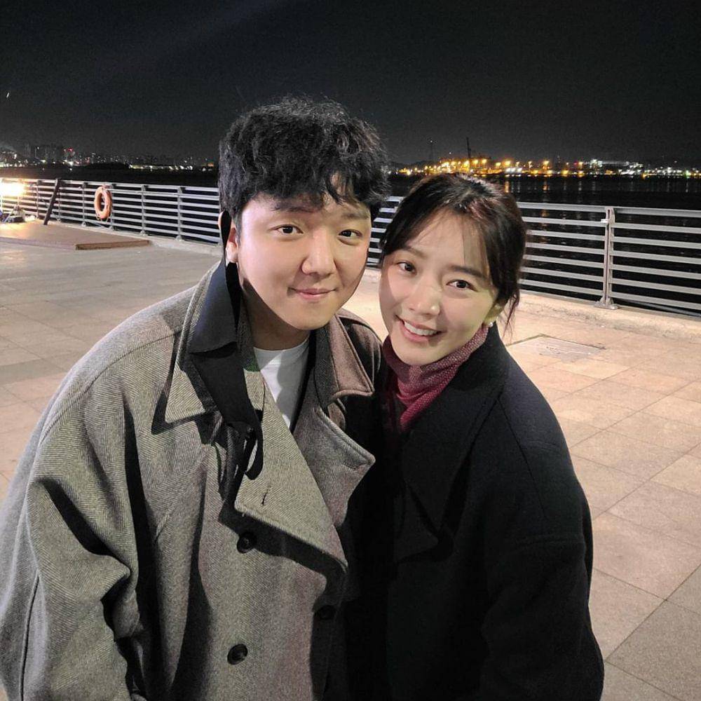 momen mesra aktris Bae Seul Gi dan suami (instagram.com/bebe_sl)