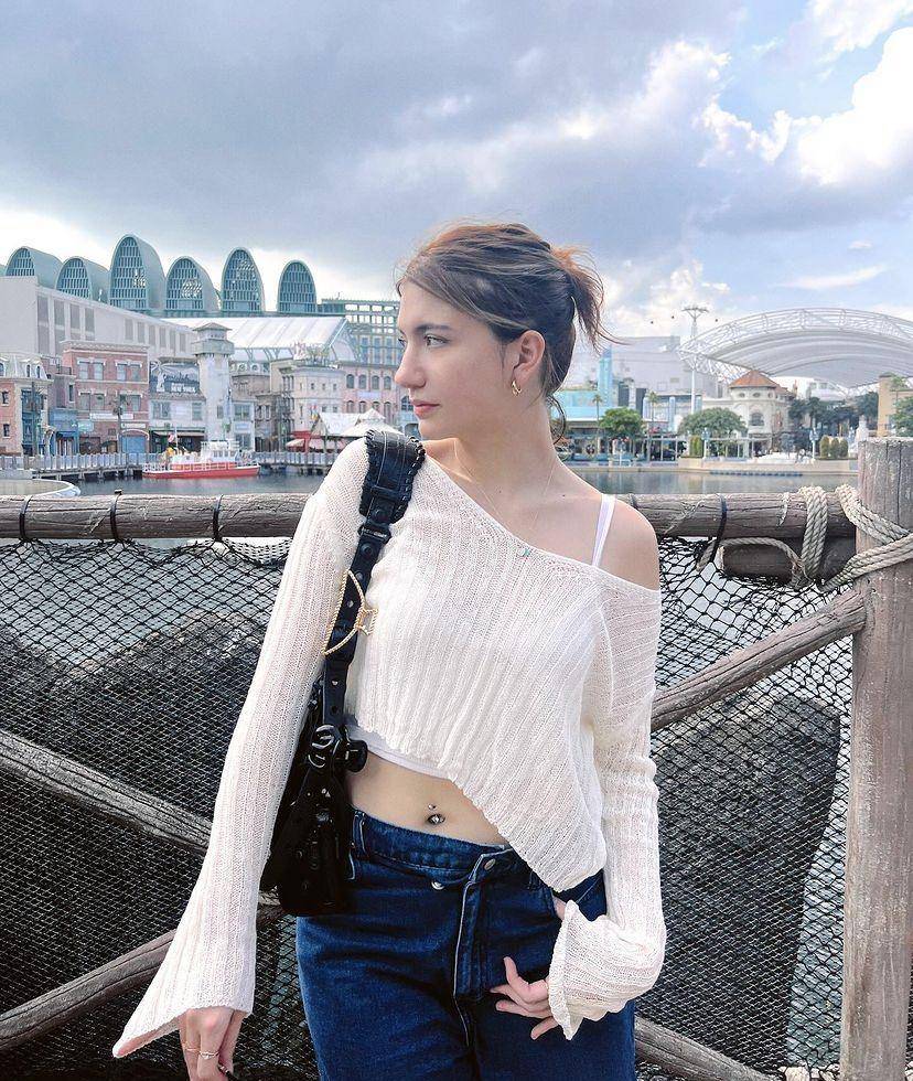 potret Cassandra Lee di Universal Studio Singapura (instagram.com/cassandraslee)