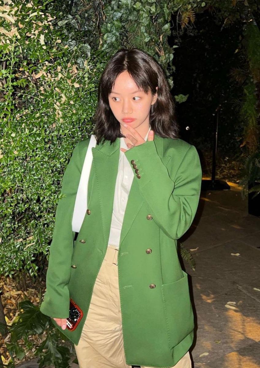 inspirasi OOTD ala Hyeri. (instagram.com/hyeri_0609)